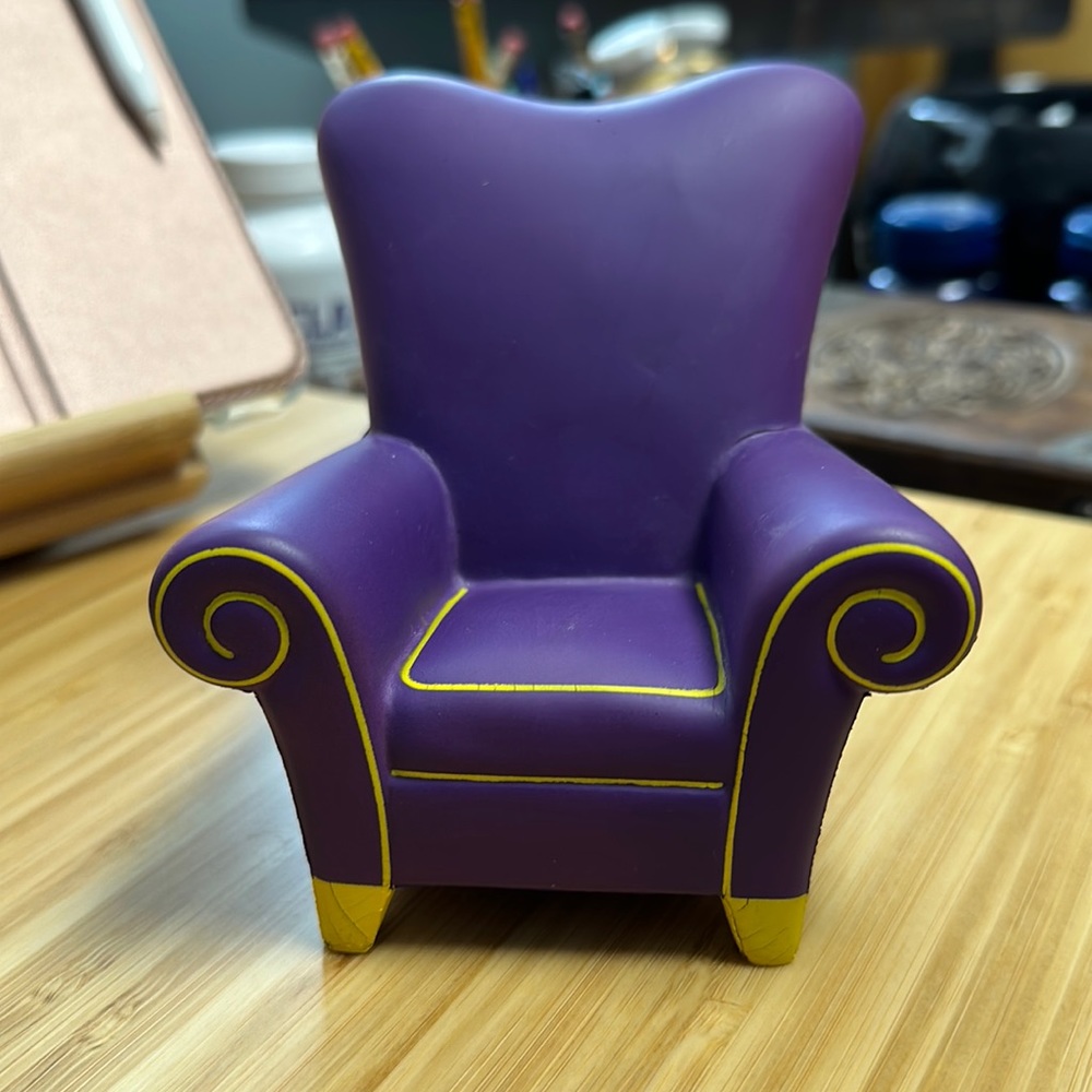 Vintage Yahoo purple chair phone holder